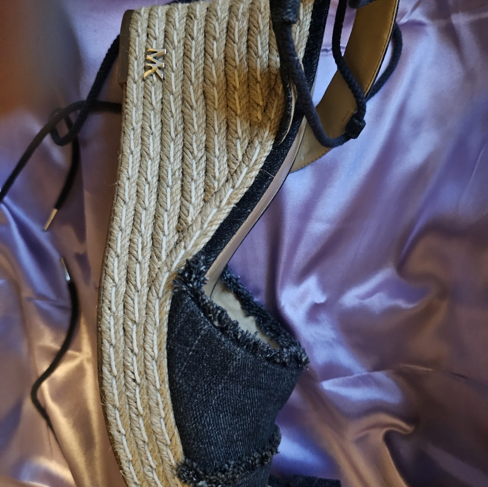 Blue denim wedge sandal with strings.  Michael kors size 10.  Brand new